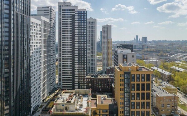 Продам трехкомнатную (3-комн.) квартиру, Шмитовский проезд, 39к6, Москва г