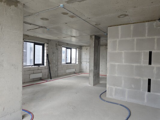 Продам трехкомнатную (3-комн.) квартиру, Шмитовский проезд, 39к6, Москва г