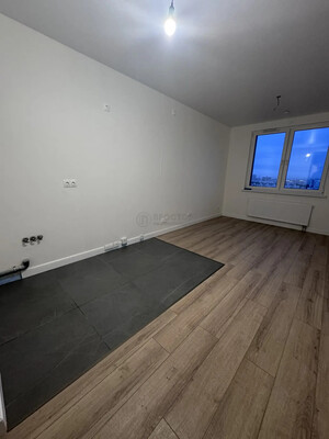 Продам однокомнатную (1-комн.) квартиру, Красного Маяка ул, 26А, Москва г