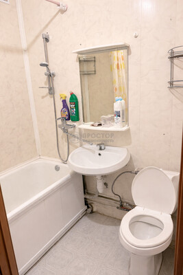 Продам однокомнатную (1-комн.) квартиру, 2-я Пугачевская ул, 10к2, Москва г