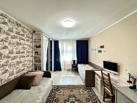 Продам двухкомнатную (2-комн.) квартиру, Покровская ул, 17к3, Москва г