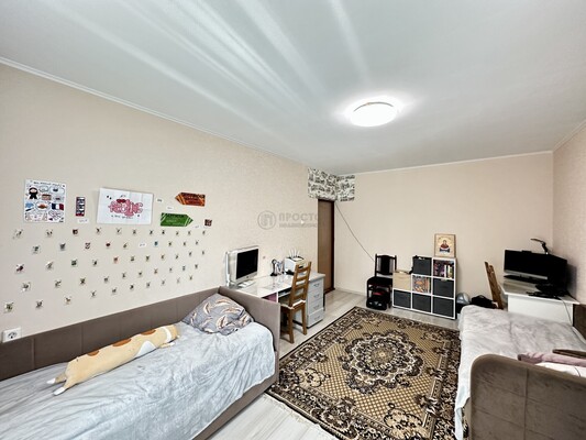 Продам двухкомнатную (2-комн.) квартиру, Покровская ул, 17к3, Москва г