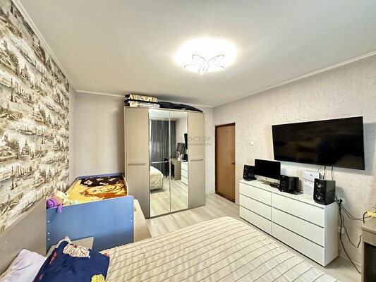 Продам двухкомнатную (2-комн.) квартиру, Покровская ул, 17к3, Москва г