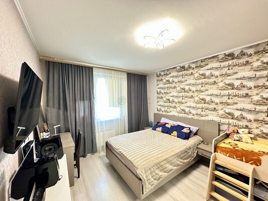 Продам двухкомнатную (2-комн.) квартиру, Покровская ул, 17к3, Москва г