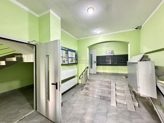 Продам двухкомнатную (2-комн.) квартиру, Покровская ул, 17к3, Москва г