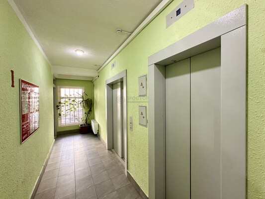 Продам двухкомнатную (2-комн.) квартиру, Покровская ул, 17к3, Москва г