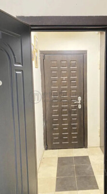 Продам трехкомнатную (3-комн.) квартиру, Севастопольский пр-кт, 51к2, Москва г