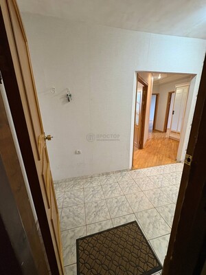 Продам трехкомнатную (3-комн.) квартиру, Пронская ул, 11к2, Москва г