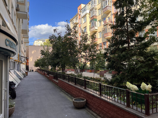 Продам многокомнатную квартиру, Тверская ул, 6с3, Москва г