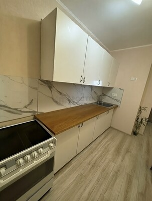 Продам однокомнатную (1-комн.) квартиру, Ильинского ул, 5, Пирогово д
