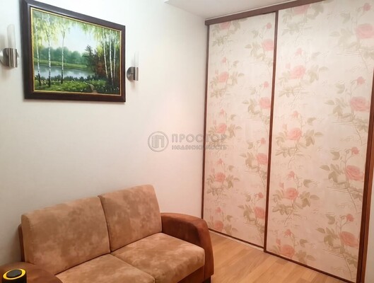 Продам трехкомнатную (3-комн.) квартиру, Винокурова ул, 5/6к1, Москва г