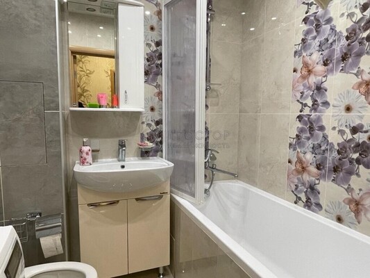 Продам однокомнатную (1-комн.) квартиру, Рублёвское ш, 30к2, Москва г