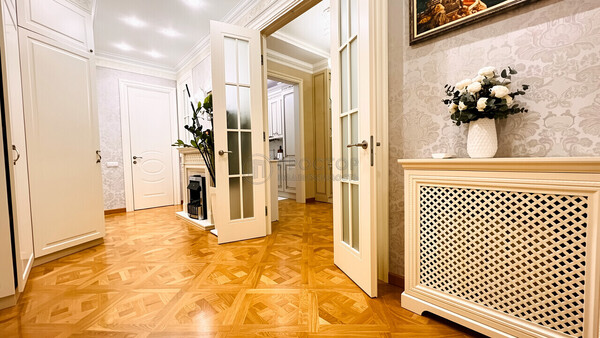 Продам трехкомнатную (3-комн.) квартиру, Электролитный проезд, 16к7, Москва г