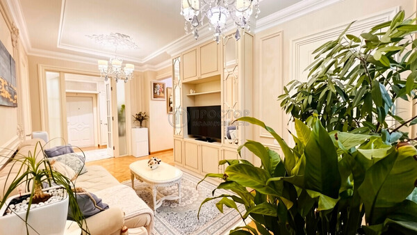 Продам трехкомнатную (3-комн.) квартиру, Электролитный проезд, 16к7, Москва г