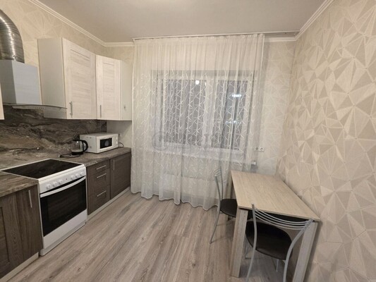 Продам однокомнатную (1-комн.) квартиру, Татьянин Парк ул, 19к2, Московский п