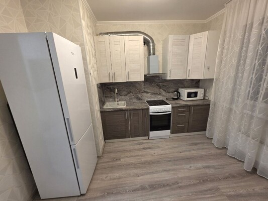 Продам однокомнатную (1-комн.) квартиру, Татьянин Парк ул, 19к2, Московский п