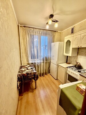 Продам однокомнатную (1-комн.) квартиру, Малая Пироговская ул, 23, Москва г