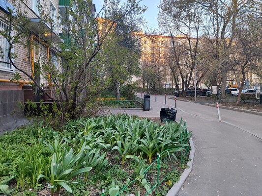 Продам однокомнатную (1-комн.) квартиру, Малая Пироговская ул, 23, Москва г