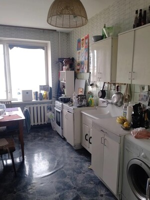 Продам трехкомнатную (3-комн.) квартиру, Малая Грузинская ул, 46, Москва г