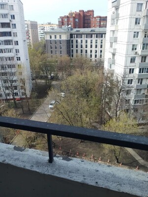 Продам трехкомнатную (3-комн.) квартиру, Малая Грузинская ул, 46, Москва г