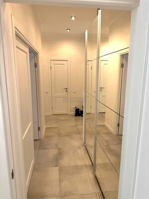 Продам двухкомнатную (2-комн.) квартиру, Берзарина ул, 32, Москва г