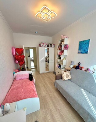 Продам двухкомнатную (2-комн.) квартиру, Берзарина ул, 32, Москва г