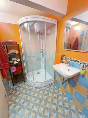 Продам трехкомнатную (3-комн.) квартиру, Домодедовская ул, 4, Москва г