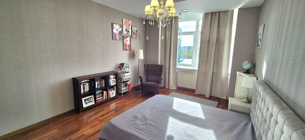 Продам трехкомнатную (3-комн.) квартиру, Авиационная ул, 79, Москва г