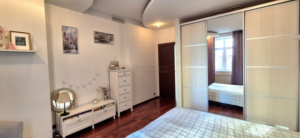 Продам трехкомнатную (3-комн.) квартиру, Авиационная ул, 79, Москва г