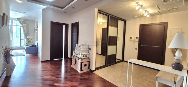 Продам трехкомнатную (3-комн.) квартиру, Авиационная ул, 79, Москва г