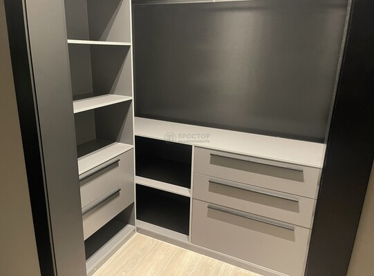 Продам однокомнатную (1-комн.) квартиру, 1-й Сетуньский проезд, 8, Москва г