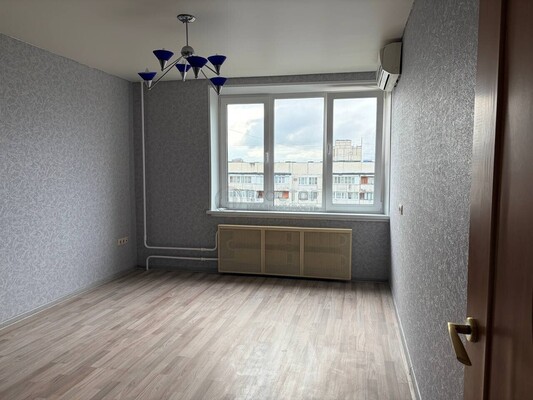 Продам однокомнатную (1-комн.) квартиру, Бирюлёвская ул, 58к1, Москва г