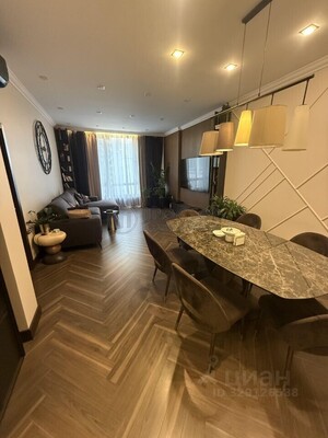 Продам трехкомнатную (3-комн.) квартиру, Кочновский проезд, 4к1, Москва г