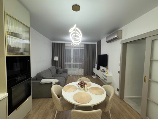 Продам трехкомнатную (3-комн.) квартиру, Люблинская ул, 74к3, Москва г