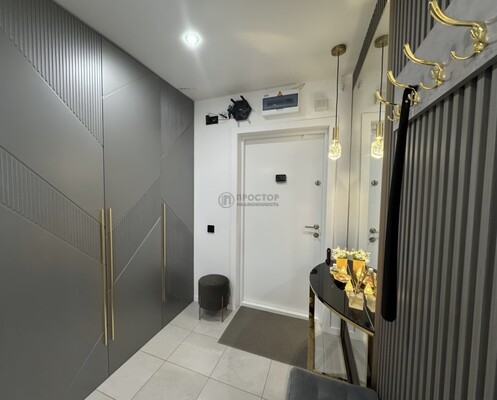 Продам трехкомнатную (3-комн.) квартиру, Люблинская ул, 74к3, Москва г