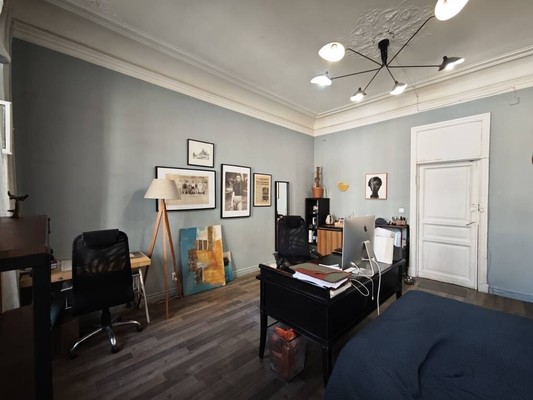 Продам комнату в 6-комн. квартире, 5-я В.О. линия, 52А, Санкт-Петербург г