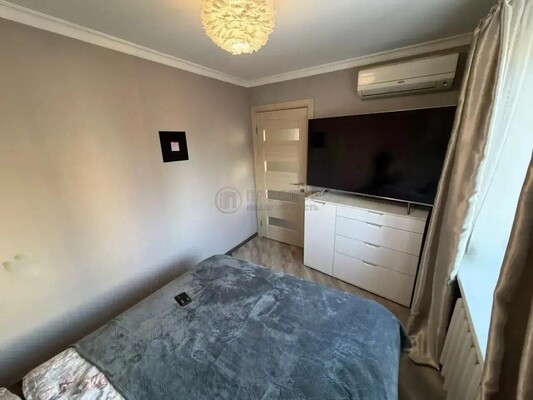 Продам двухкомнатную (2-комн.) квартиру, Седова ул, 17к1, Москва г