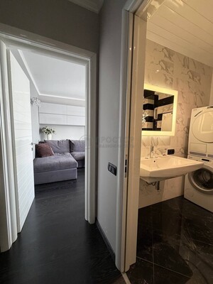 Продам двухкомнатную (2-комн.) квартиру, Хорошёвское ш, 12к1, Москва г