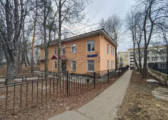 Продам коммерческое помещение 700,8 м2, Фруктовая ул, 7к2, Москва г