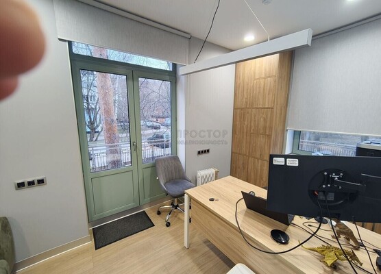 Продам коммерческое помещение 700,8 м2, Фруктовая ул, 7к2, Москва г