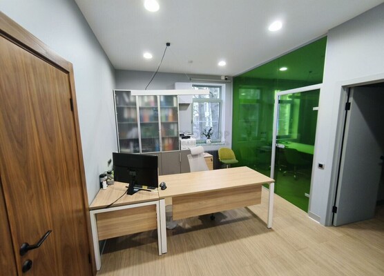 Продам коммерческое помещение 700,8 м2, Фруктовая ул, 7к2, Москва г