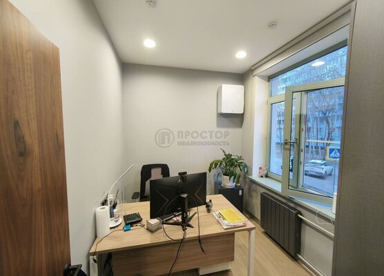 Продам коммерческое помещение 700,8 м2, Фруктовая ул, 7к2, Москва г