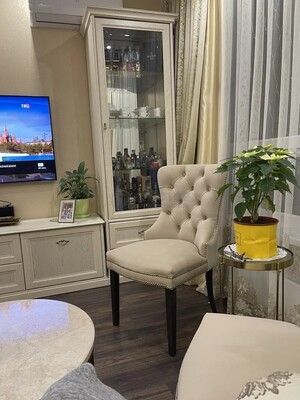 Продам трехкомнатную (3-комн.) квартиру, Саларьевская ул, 14к2, Московский п
