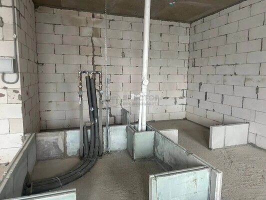 Продам трехкомнатную (3-комн.) квартиру, Петра Кончаловского ул, 5, Москва г