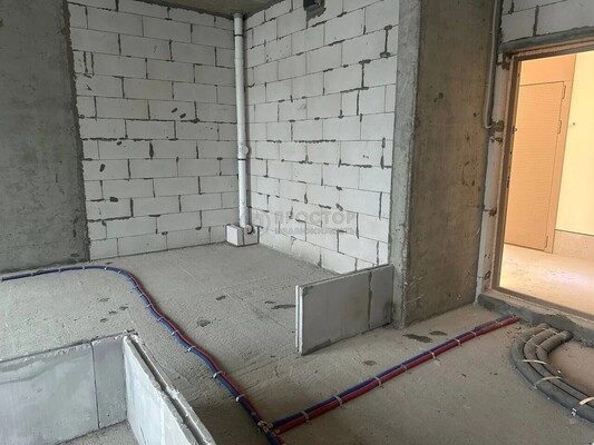 Продам трехкомнатную (3-комн.) квартиру, Петра Кончаловского ул, 5, Москва г