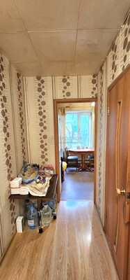 Продам однокомнатную (1-комн.) квартиру, Ореховый б-р, 7к2, Москва г