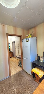 Продам однокомнатную (1-комн.) квартиру, Ореховый б-р, 7к2, Москва г