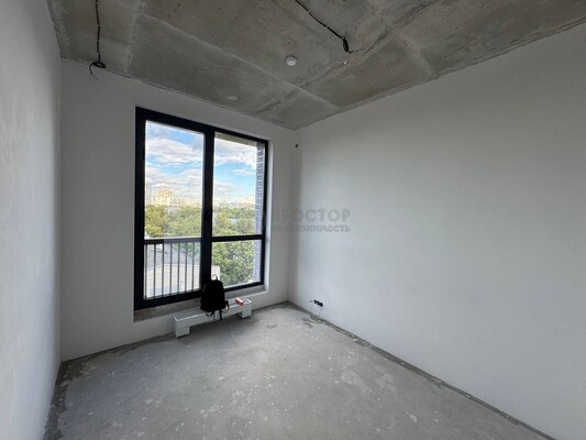 Продам трехкомнатную (3-комн.) квартиру, Снежная ул, 22с3, Москва г