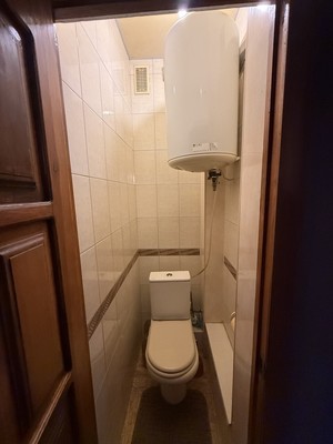 Продам трехкомнатную (3-комн.) квартиру, Дружбы ул, 62, Симферополь г