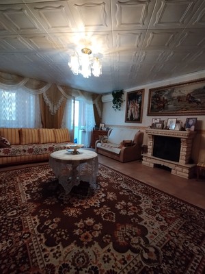 Продам двухкомнатную (2-комн.) квартиру, Ленина ул, 44, Волгодонск г